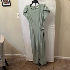 Calvin Klein Green Jumpsuit with Cap Sleeves and Wide-Leg Pants